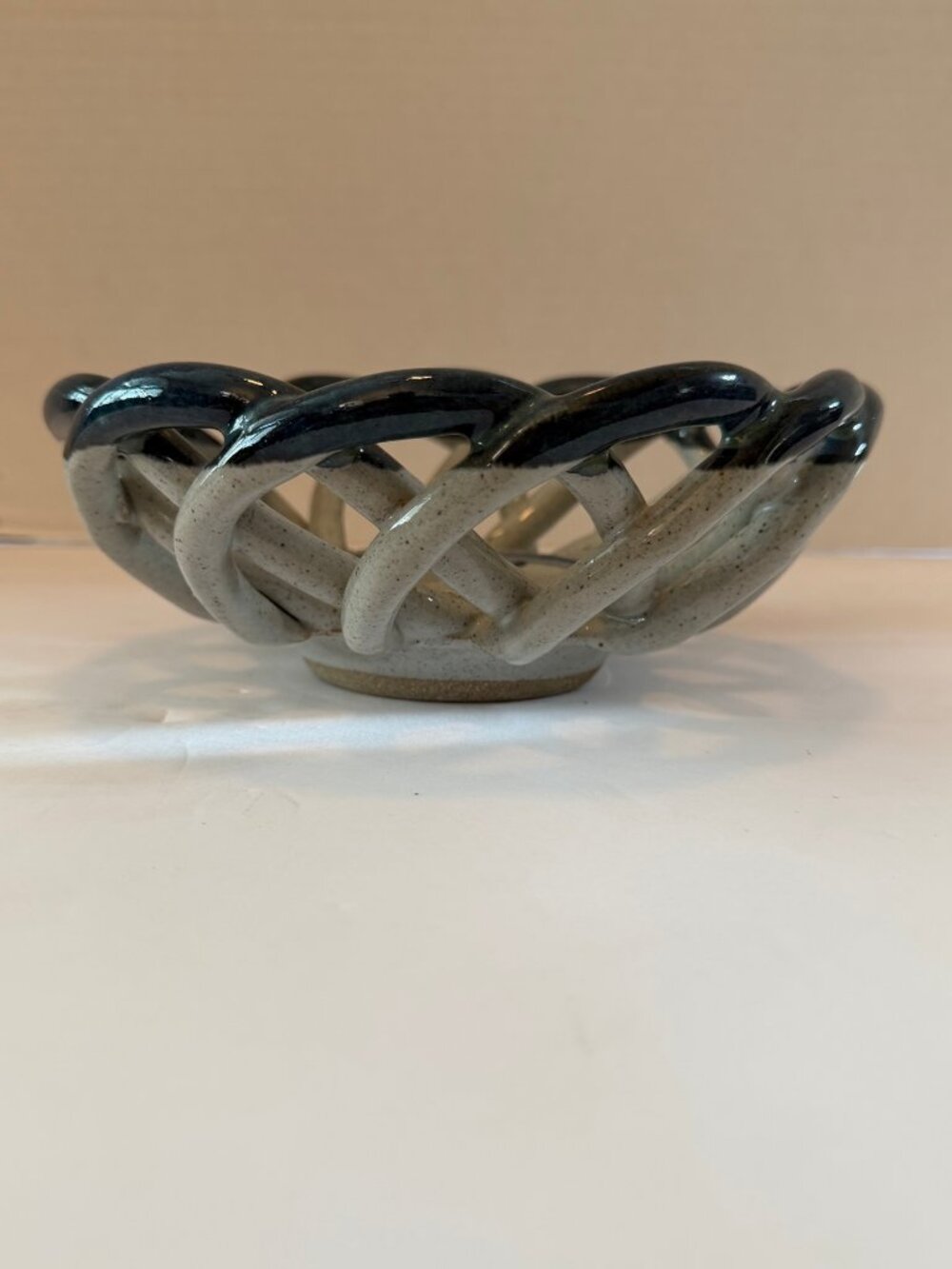 Unmarked Ceramic Lattice Basket Bowl Gray Blue Openwork Woven Centerpiece 7"